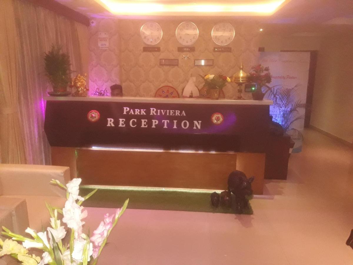 Hotel Park Riviera Гувахати Екстериор снимка